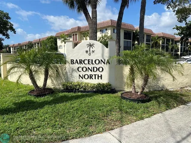 2-bedroom home at 259 S Cypress Road #533, Pompano Beach