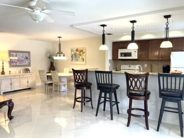 1-bedroom home at 1315 HIGH POINT Way SE #B, Delray Beach