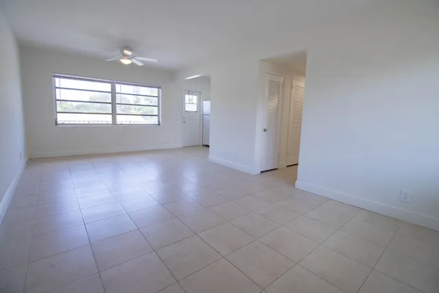 2-bedroom rental at 1855 ADAMS #29, Hollywood