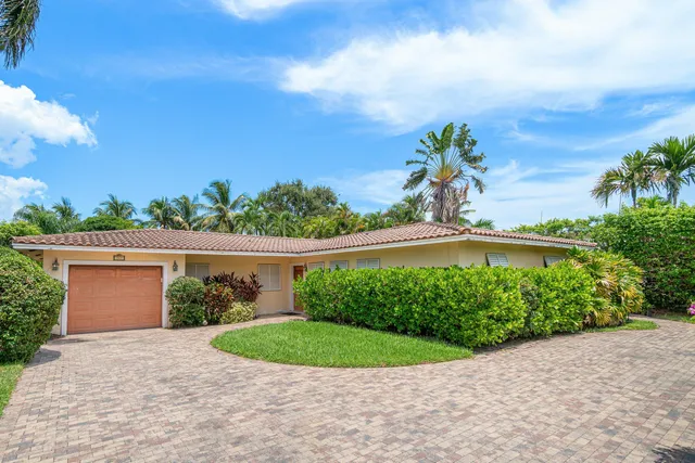 3-bedroom rental at 317 NE 2ND Street, Boca Raton
