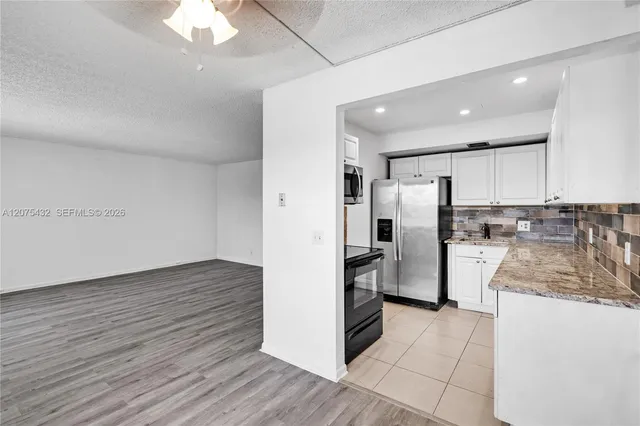 2-bedroom home at 300 SW 134th Way #413E, Pembroke Pines