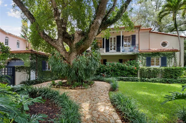 4-bedroom rental at 3919 Braganza Avenue, Miami