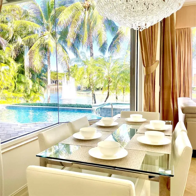 4-bedroom rental at 690 Baldwin Palm Avenue, Plantation