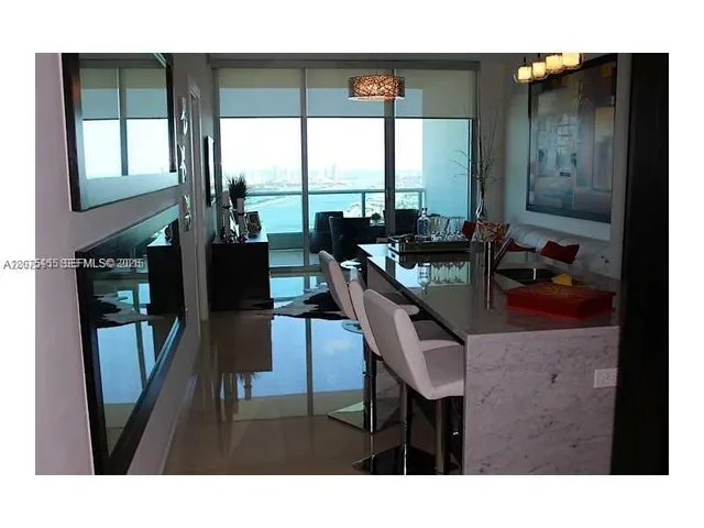 1-bedroom rental at 900 Biscayne Boulevard #4207, Miami