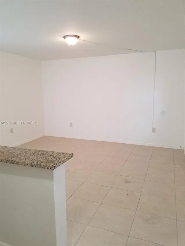 1-bedroom rental at 4450 SW 67 Avenue #Y, Miami