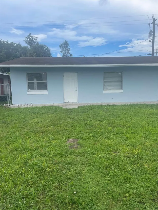2-bedroom rental at 3691 SW 60 Th Terrace #N, Miramar