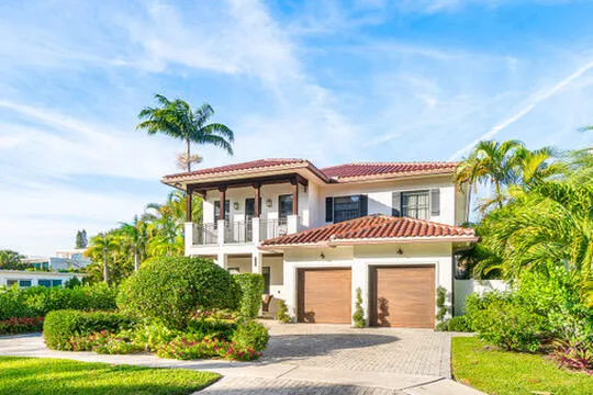 4-bedroom rental at 351 E BOCA RATON Road E, Boca Raton