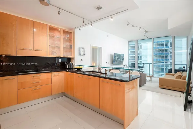 1-bedroom home at 6799 Collins Avenue #510, Miami Beach