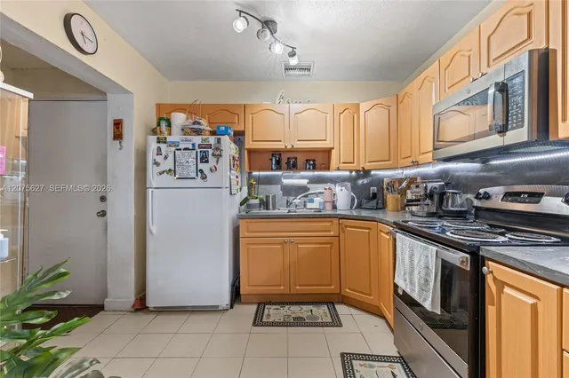 2-bedroom home at 755 Harem Avenue, Opa-Locka