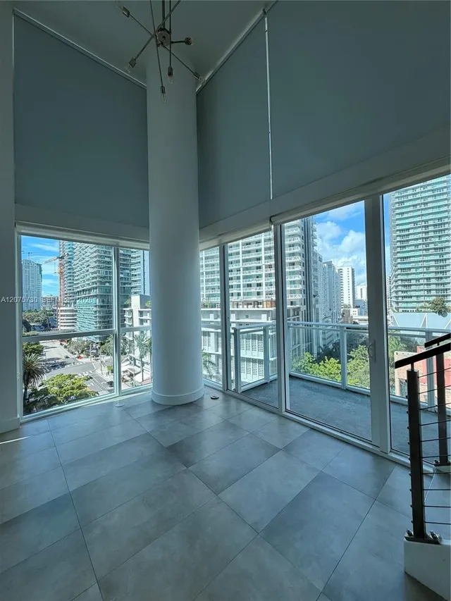 1-bedroom home at 1080 Brickell Avenue #913, Miami