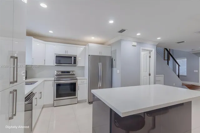 2-bedroom home at 9425 NW 114th Lane #3, Hialeah Gardens