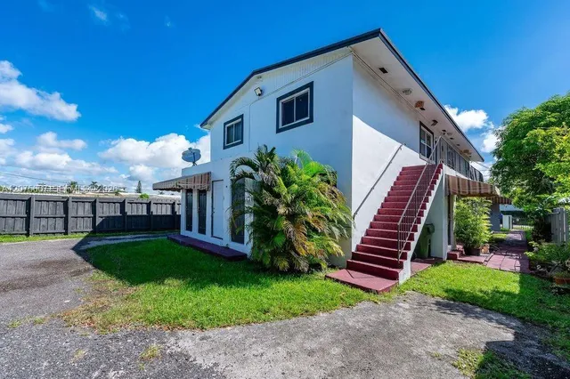 2-bedroom rental at 520 SW Krome Terrace #4, Homestead