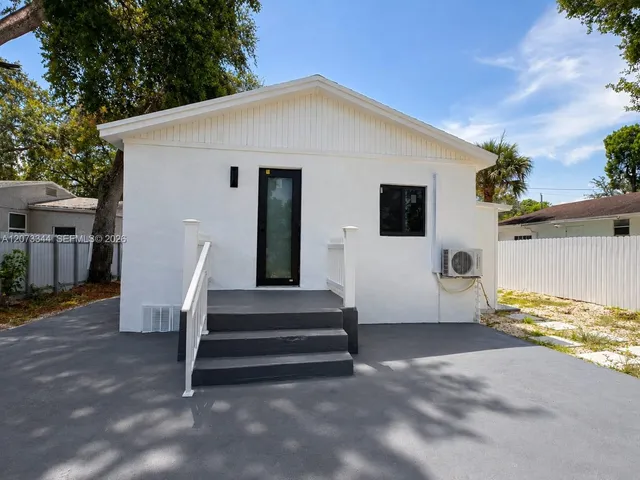 2-bedroom rental at 5511 NW 4th Avenue #B, Miami