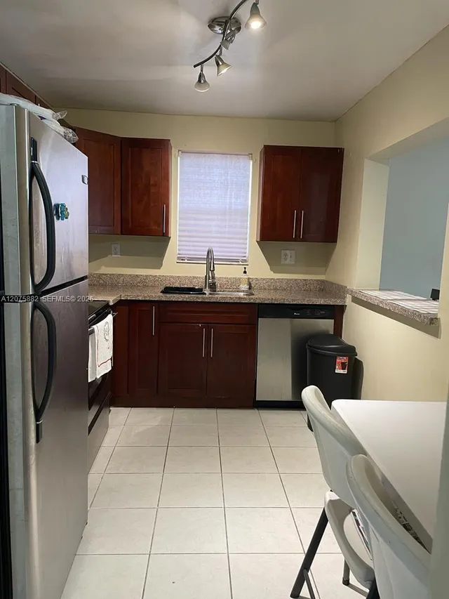 2-bedroom rental at 4167 NW 90th Avenue #101, Coral Springs