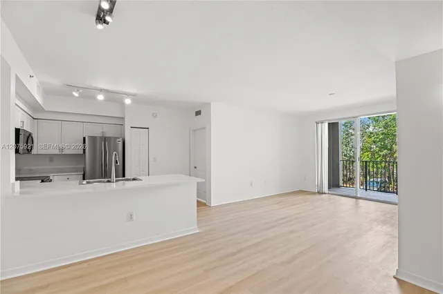 2-bedroom rental at 6851 SW 44th Street #209, Miami