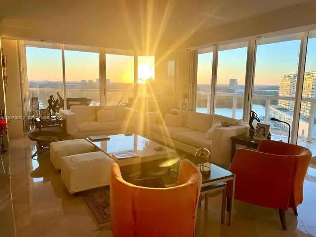 3-bedroom rental at 16500 Collins Avenue #1856, Sunny Isles Beach