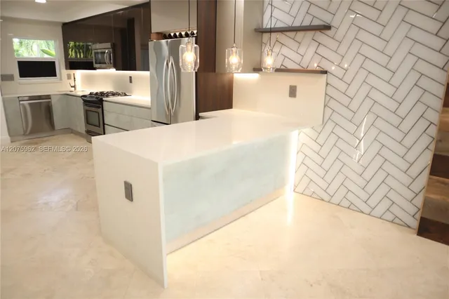 2-bedroom rental at 13105 Ixora Court #112, North Miami