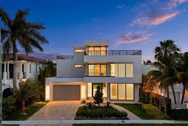 5-bedroom home at 3318 NE 16TH Place, Fort Lauderdale
