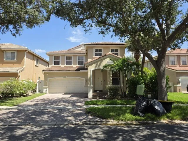 5-bedroom home at 5292 Sancerre Circle, Lake Worth