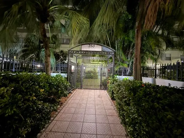 1-bedroom rental at 250 NE 181st Drive #406, Sunny Isles Beach