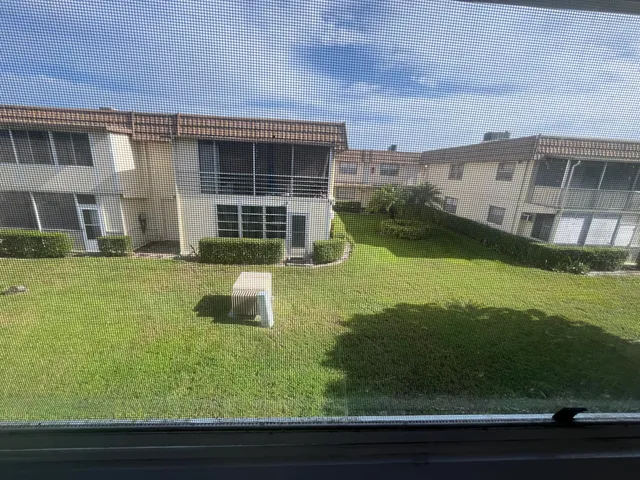 2-bedroom home at 132 SAXONY C #132, Delray Beach