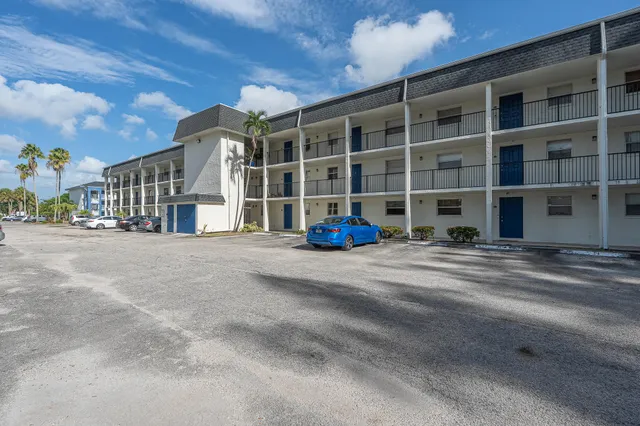2-bedroom home at 5100 SW 64TH Avenue #204A, Davie