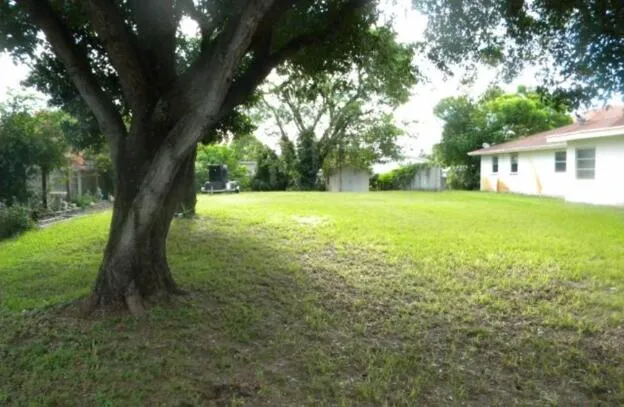Land at 212 NE 14TH Avenue, Pompano Beach