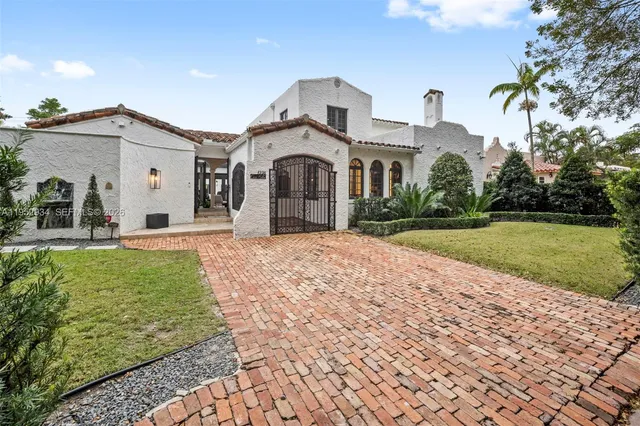 4-bedroom home at 1236 Obispo Avenue, Coral Gables