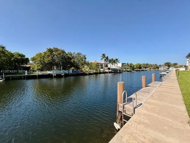 2-bedroom home at 455 Paradise Isle Boulevard #109, Hallandale Beach