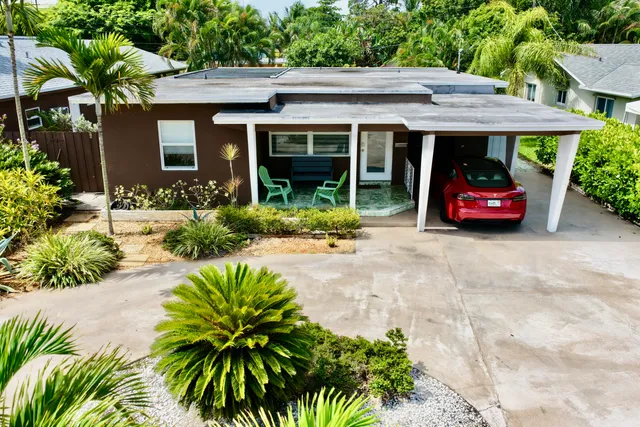 3-bedroom home at 614 NE 26th Street, Wilton Manors