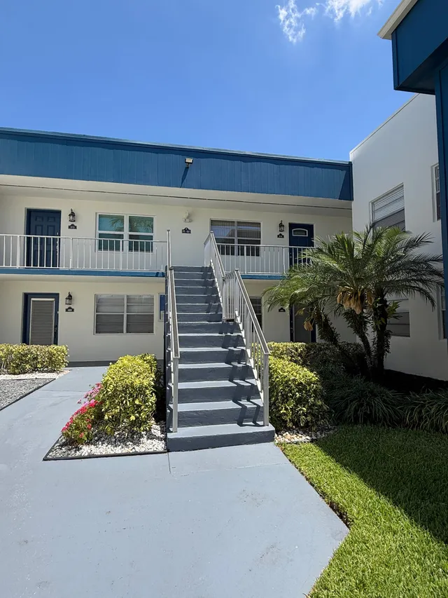 2-bedroom home at 490 Normandy #K, Delray Beach