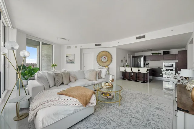 3-bedroom home at 1900 N Bayshore Drive #2312, Miami