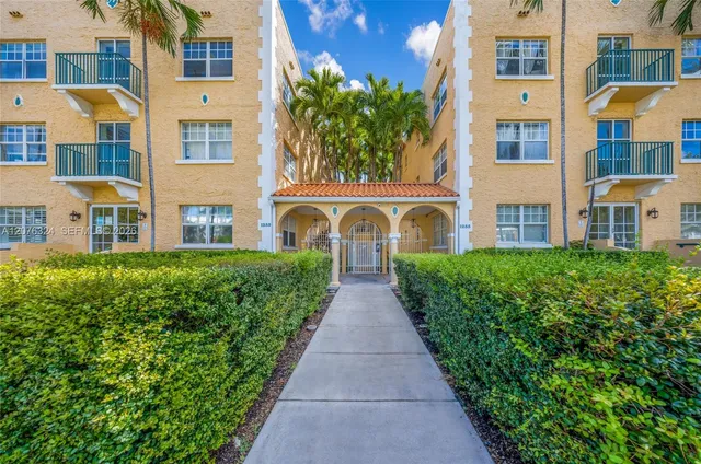 2-bedroom home at 1255 Pennsylvania Avenue #307, Miami Beach