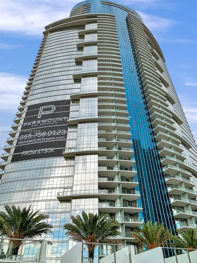 2-bedroom rental at 851 NE 1st Avenue #2107, Miami
