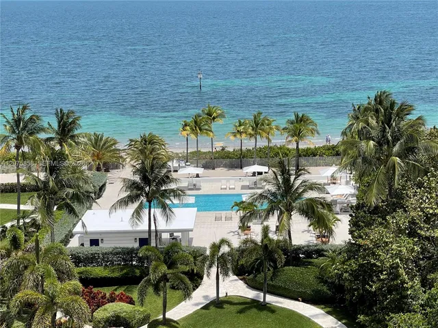 3-bedroom rental at 605 Ocean Drive #10L, Key Biscayne