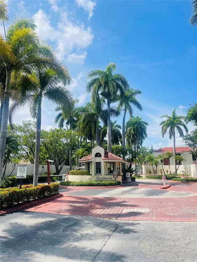 3-bedroom rental at 20005 NE 3rd Court #5, Miami