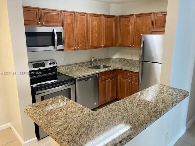 1-bedroom rental at 10765 Cleary Boulevard #103, Plantation
