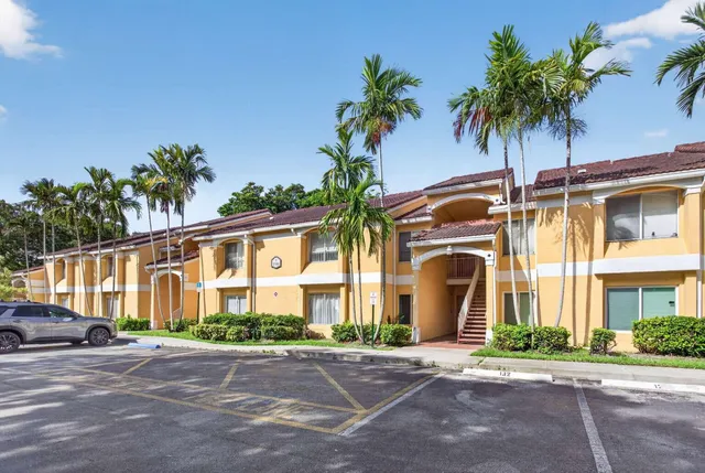 2-bedroom home at 2300 NW 33RD Street #904, Oakland Park
