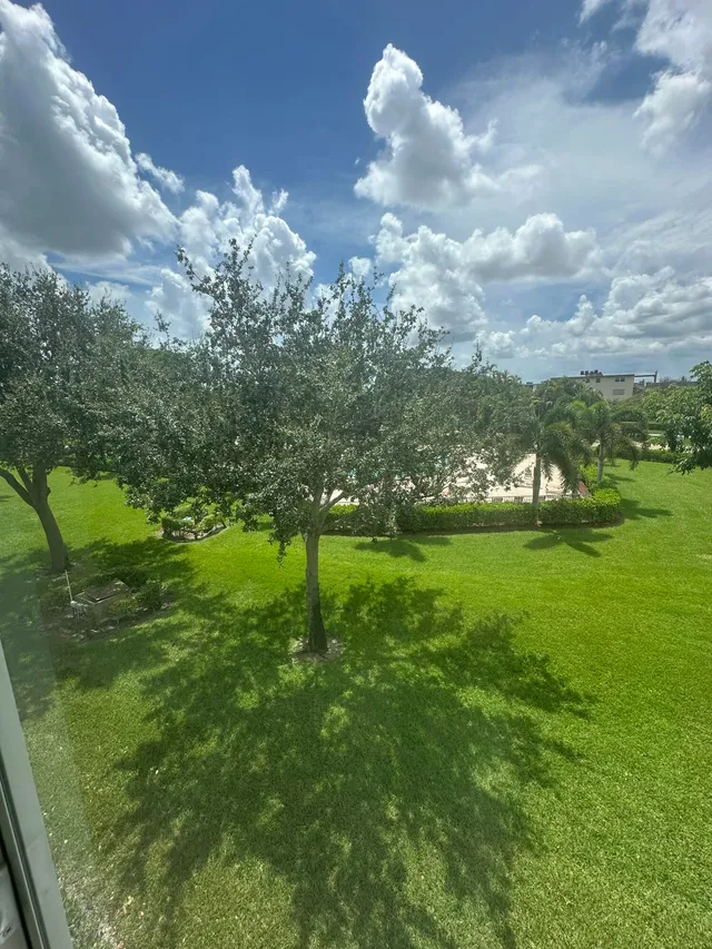 1-bedroom rental at 205 MANSFIELD Way E, Boca Raton