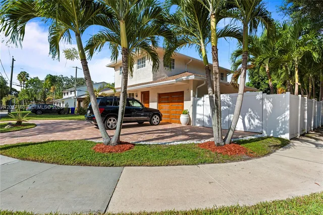 3-bedroom home at 2801 N 38th Avenue, Hollywood
