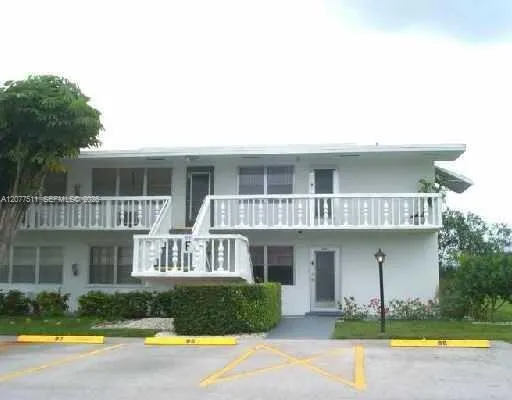 1-bedroom home at 95 Kent F #95, West Palm Beach