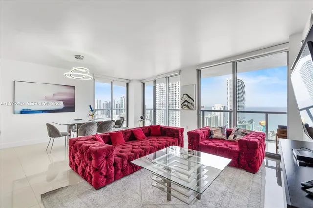 3-bedroom rental at 2600 E Hallandale Beach Boulevard #T2802, Hallandale Beach