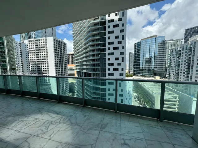1-bedroom rental at 1331 Brickell Bay Drive #1704, Miami