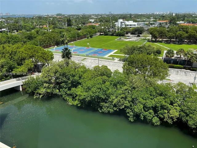 2-bedroom rental at 7441 Wayne Avenue #8I, Miami Beach