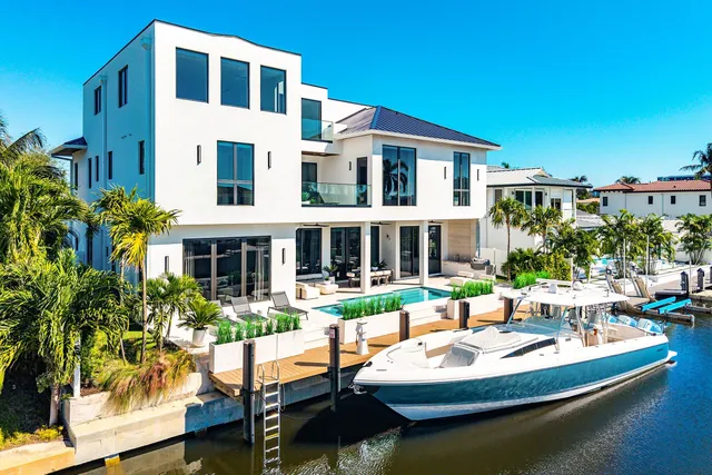 7-bedroom home at 748 NE 72nd Street, Boca Raton