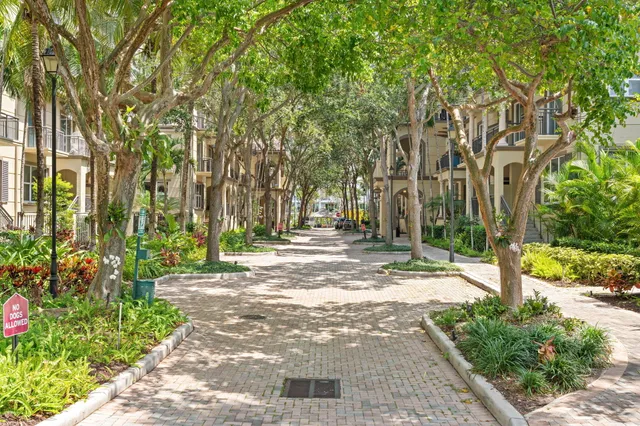 2-bedroom home at 2617 NE 14th Avenue #109, Wilton Manors