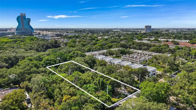 4-bedroom home at 5571 SW 40th Avenue, Dania Beach