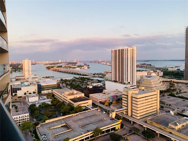 2-bedroom home at 1600 NE 1st Avenue #2909, Miami