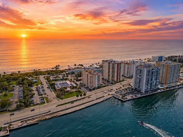 2-bedroom home at 1401 S Ocean Drive #905, Hollywood