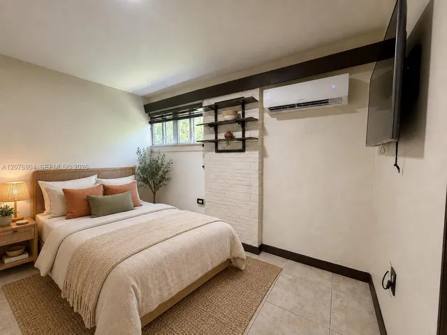 1-bedroom rental at 1309 S 23rd Avenue, Hollywood